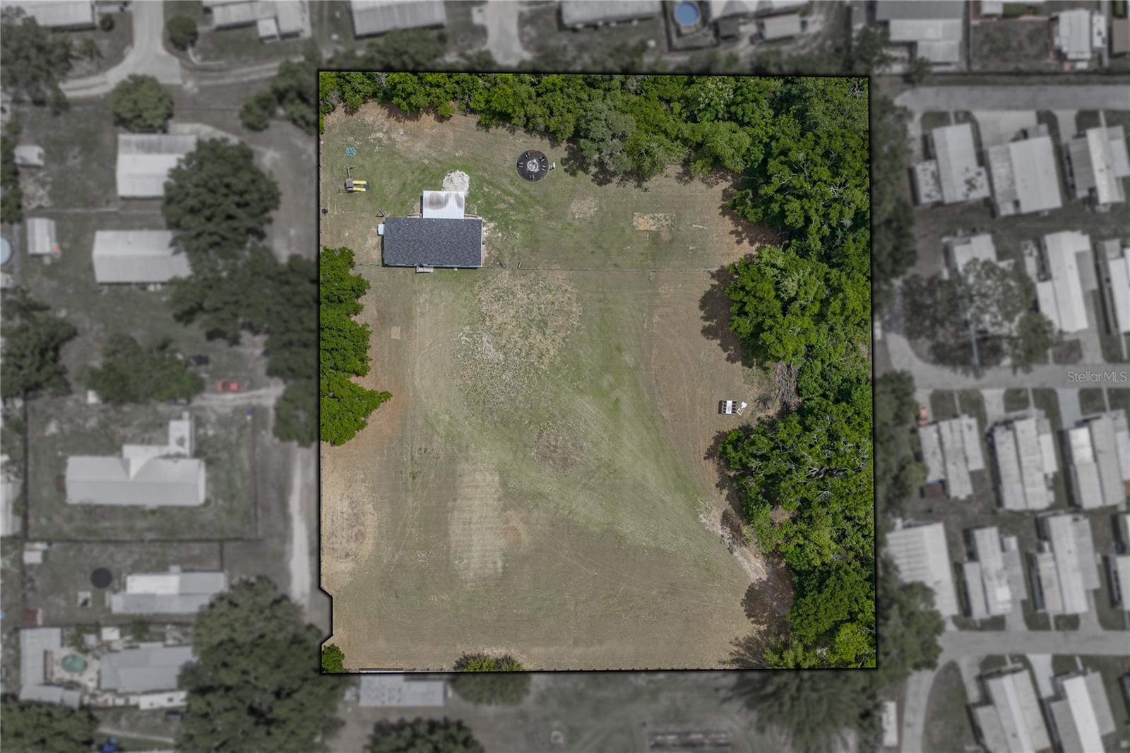 Image 5 of 57 For 38645 Henry Drive