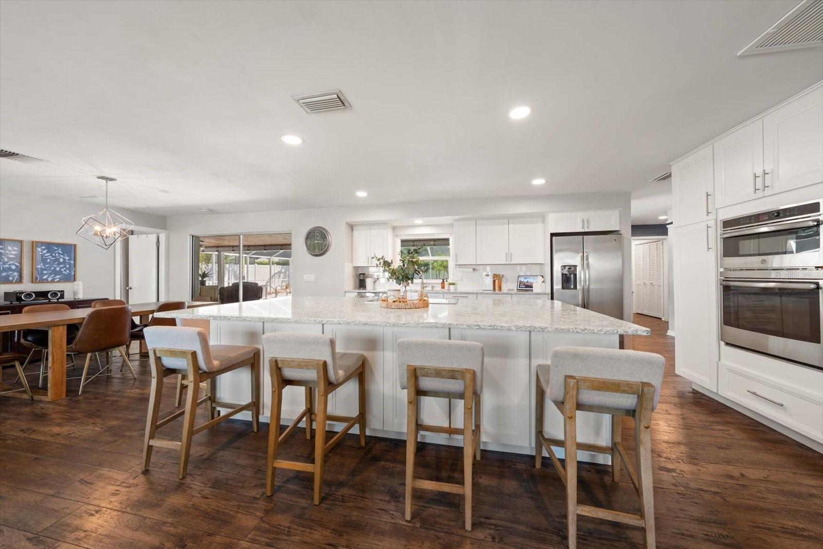 Image 3 of 49 For 1049 Mccarty Street