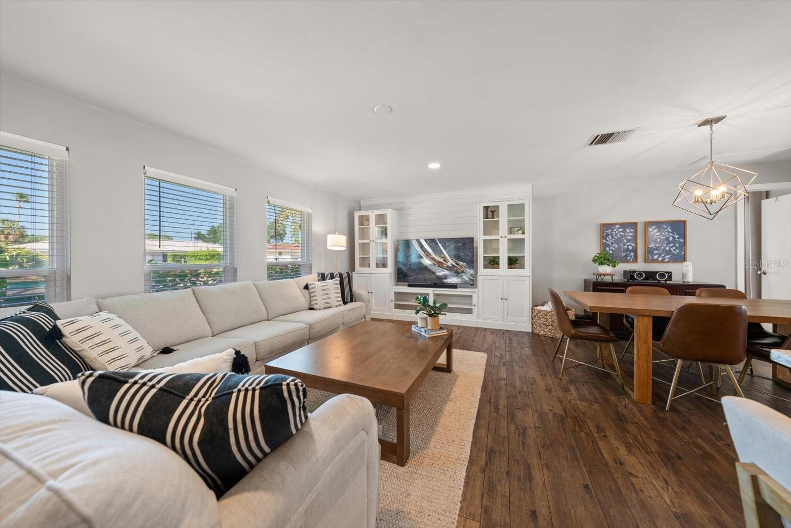 Image 8 of 49 For 1049 Mccarty Street