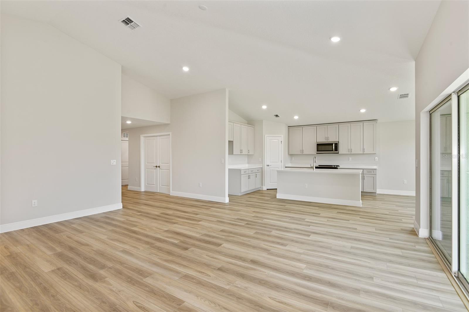 Image 12 of 25 For 6121 Sw 97th Street