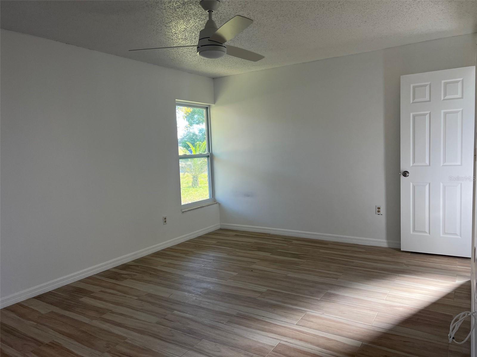 Image 12 of 39 For 8119 San Bernardino Drive