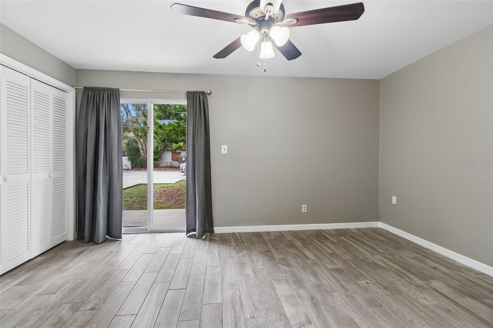 Image 9 of 13 For 4209 North A Street 1-2