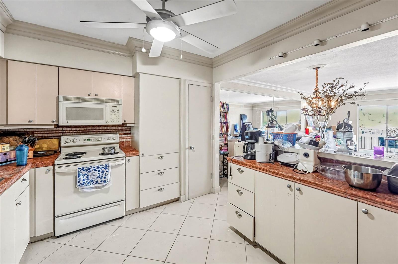 Image 2 of 23 For 3753 46th Avenue S 7