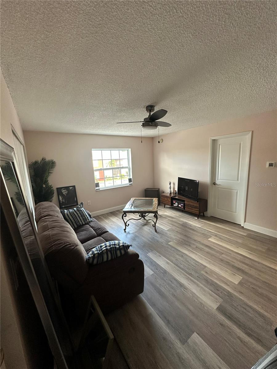 Image 2 of 23 For 1084 82nd Terrace N 1084e