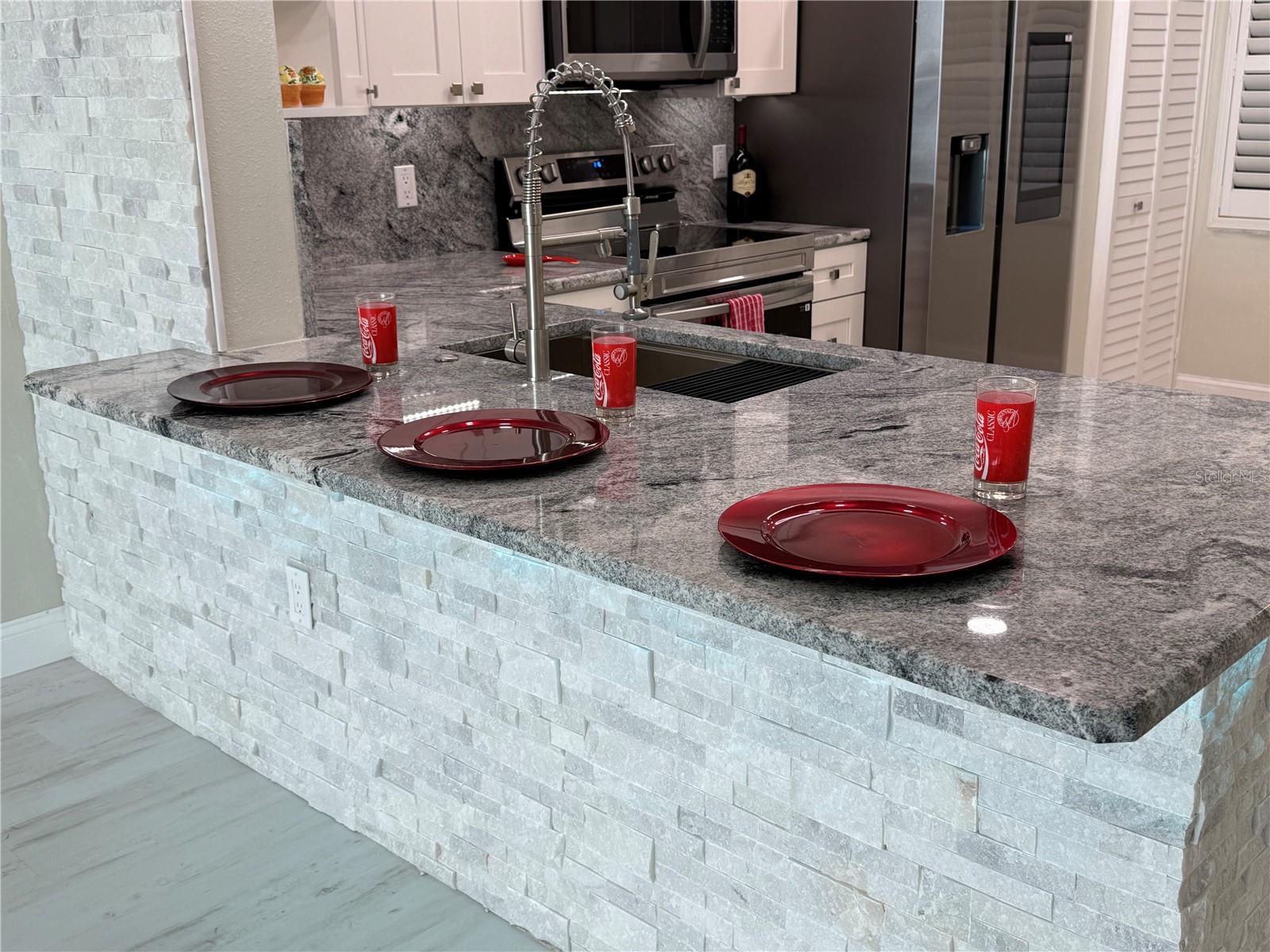 Image 13 of 100 For 2530 Gary Circle 802