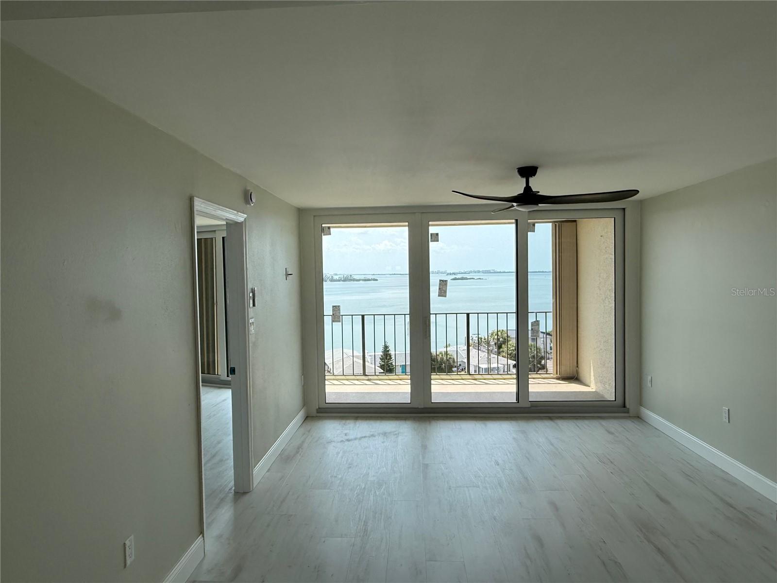 Image 34 of 100 For 2530 Gary Circle 802