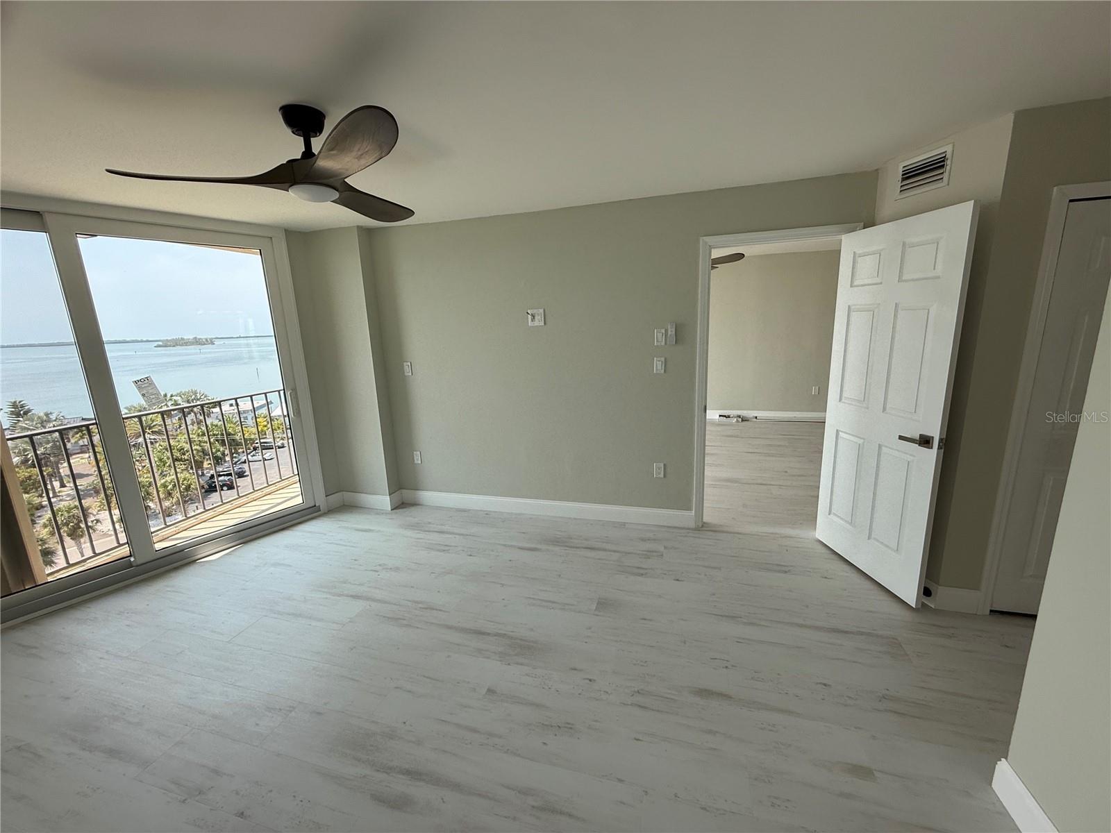 Image 37 of 100 For 2530 Gary Circle 802