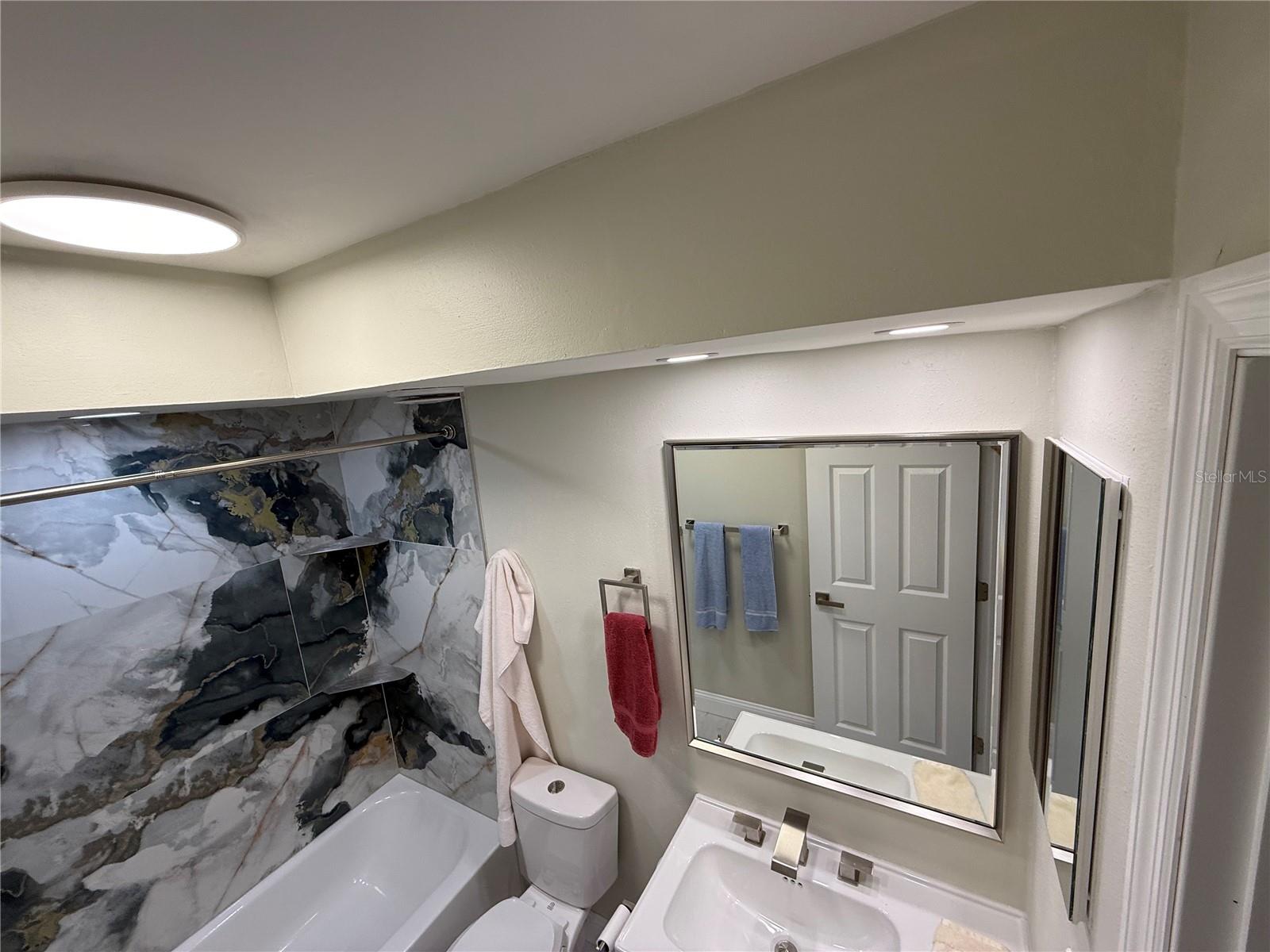 Image 53 of 100 For 2530 Gary Circle 802