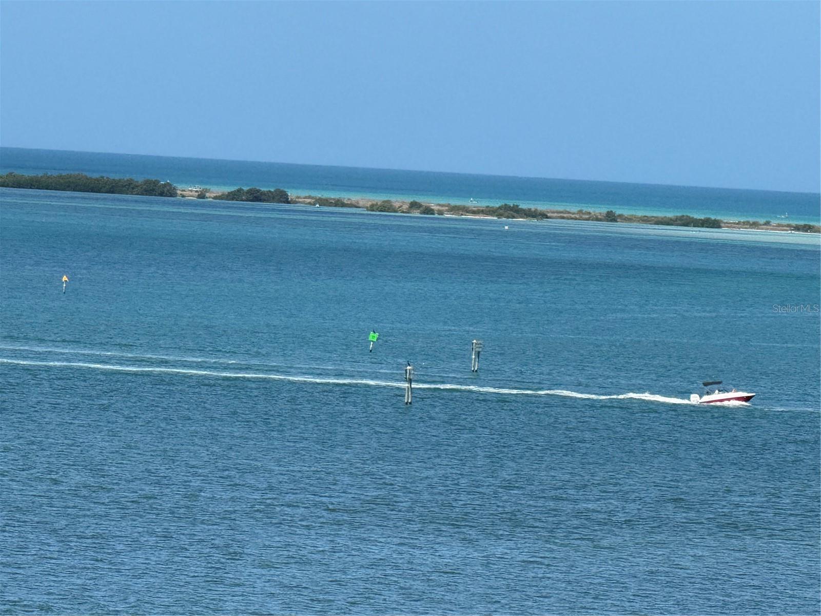 Image 65 of 100 For 2530 Gary Circle 802