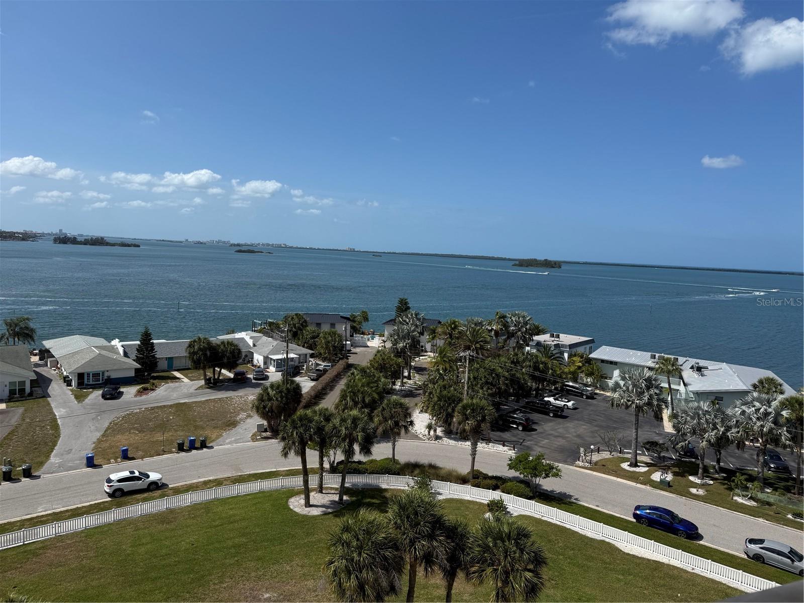 Image 68 of 100 For 2530 Gary Circle 802