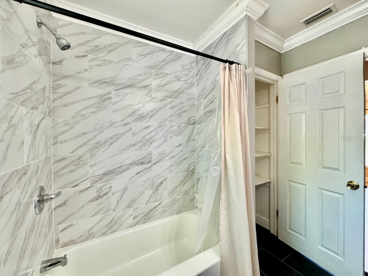 Image 18 of 38 For 3511 Bishop Eddie Newkirk Way