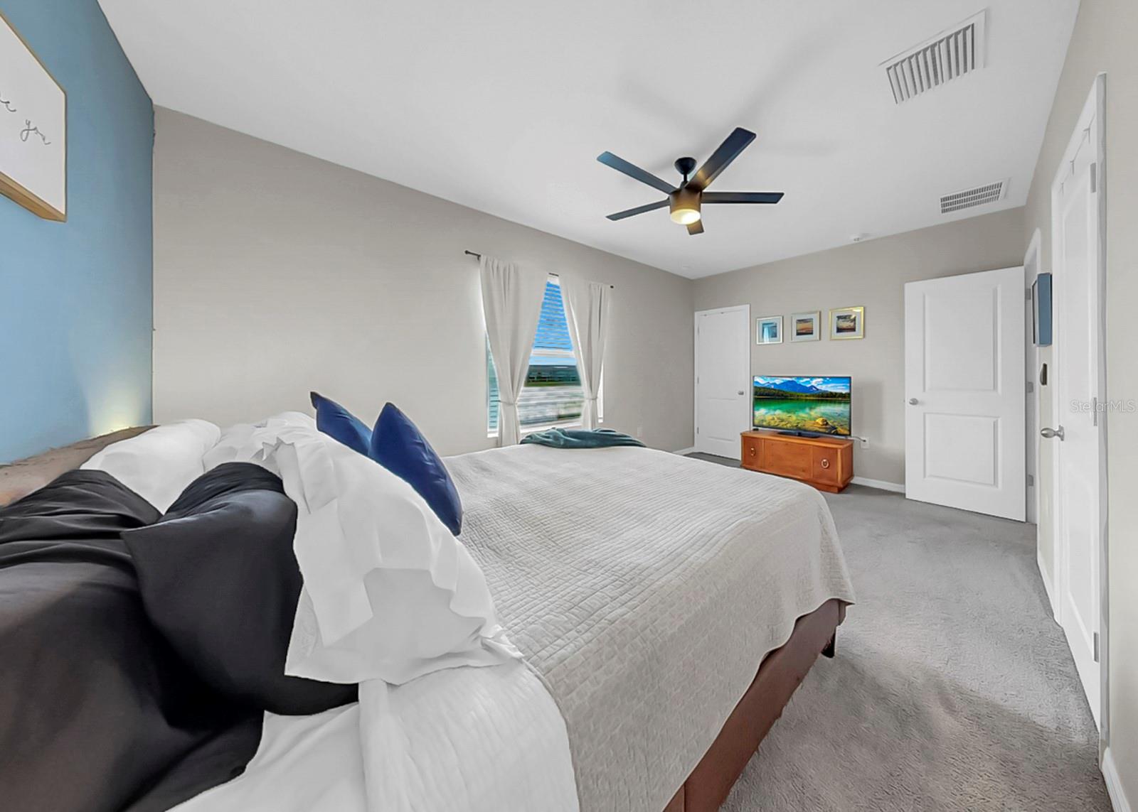 Image 23 of 35 For 263 Mangrove Shade Circle