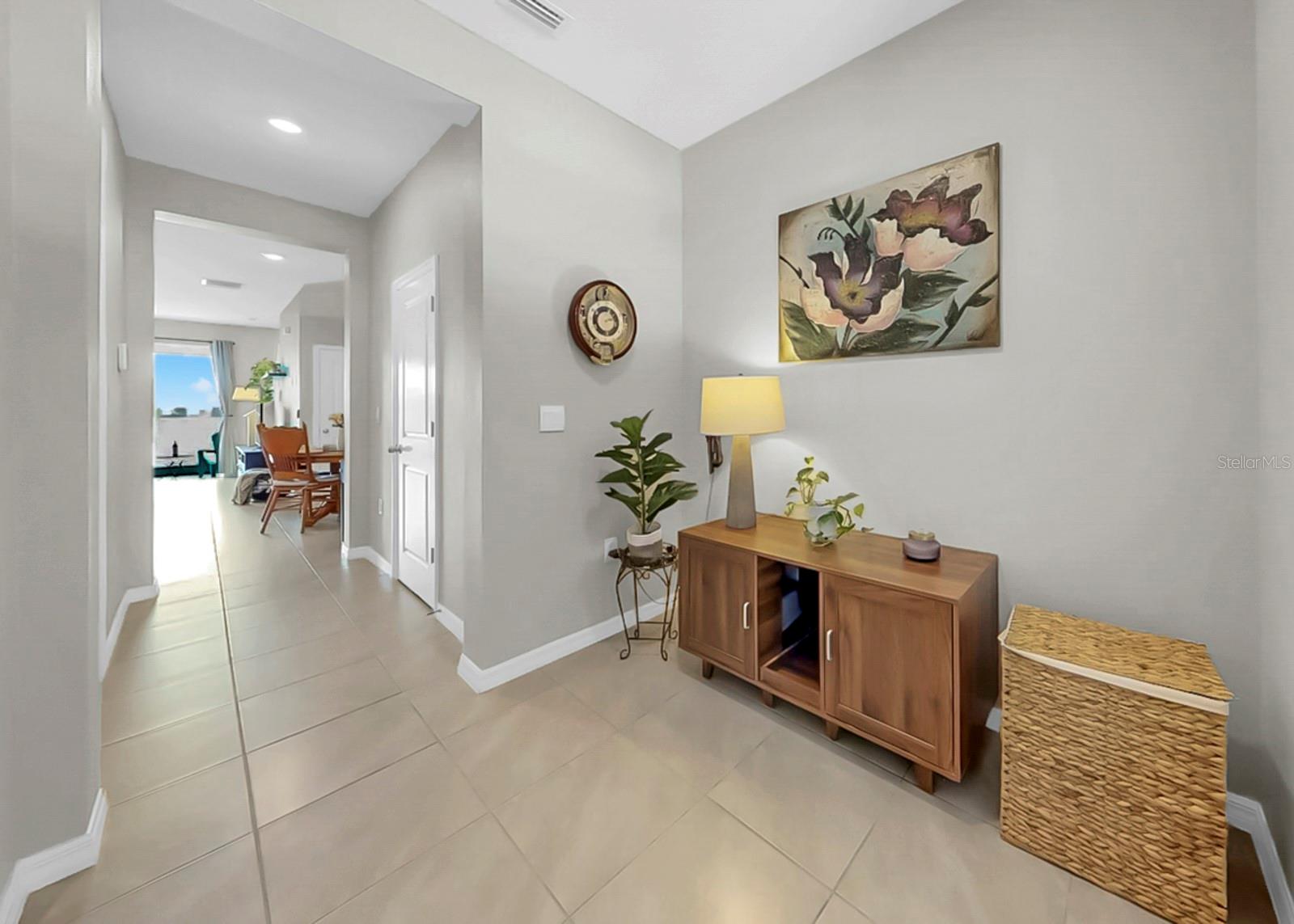 Image 7 of 35 For 263 Mangrove Shade Circle