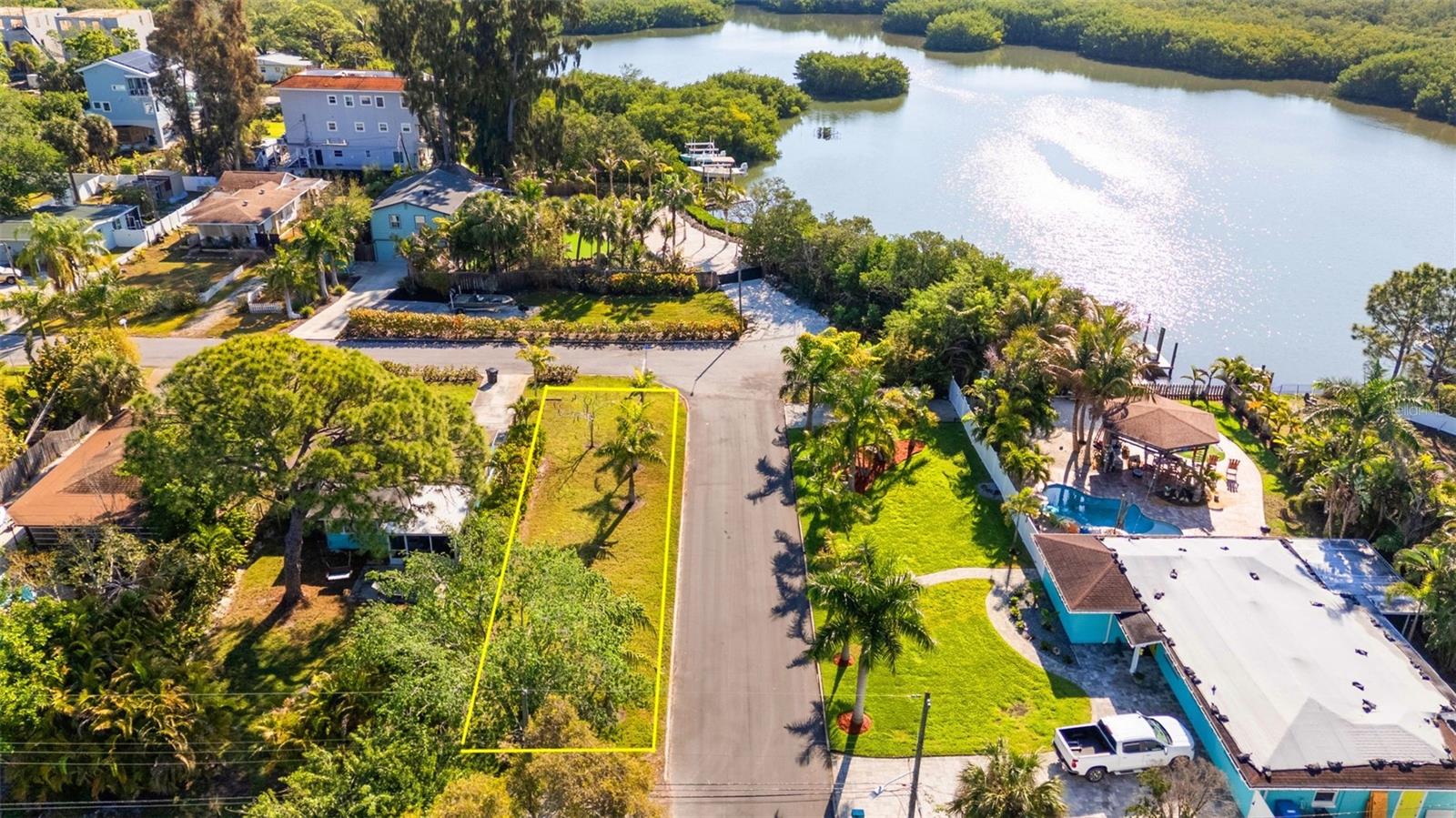 Image 3 of 4 For 44th Street S