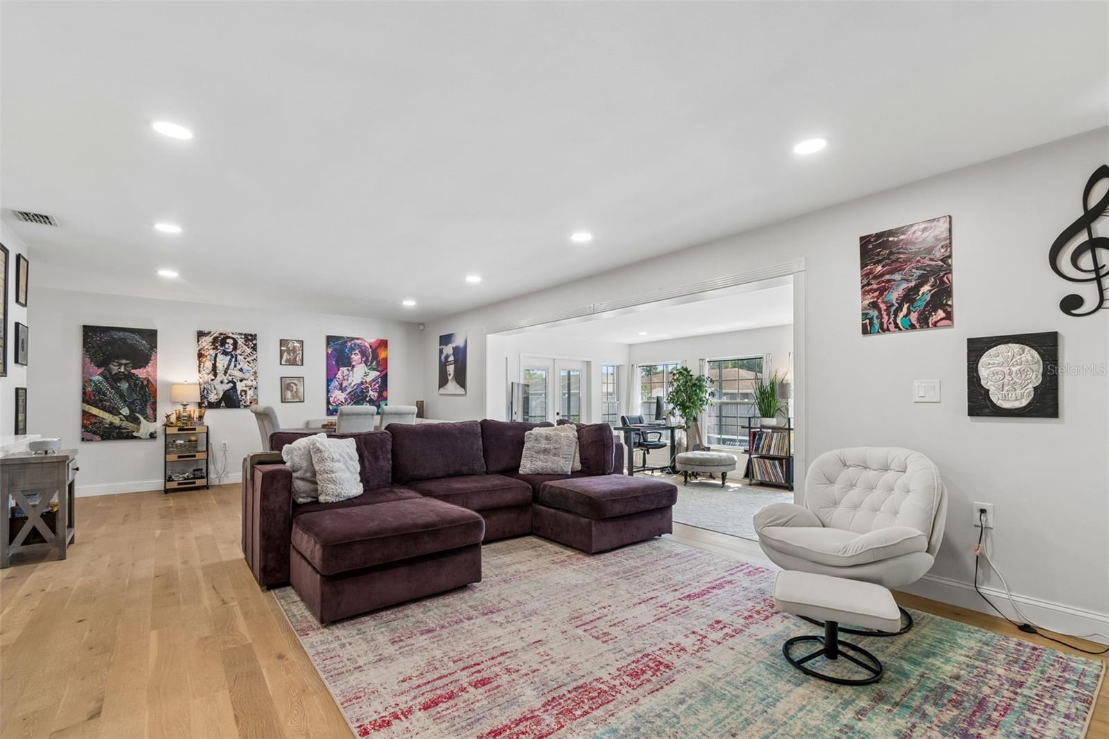 Image 12 of 56 For 1850 Lombardy Drive