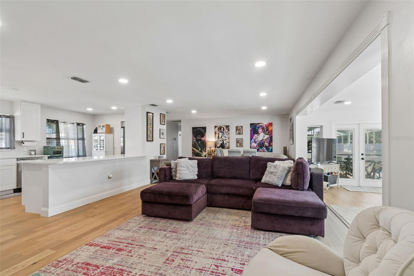 Image 13 of 56 For 1850 Lombardy Drive