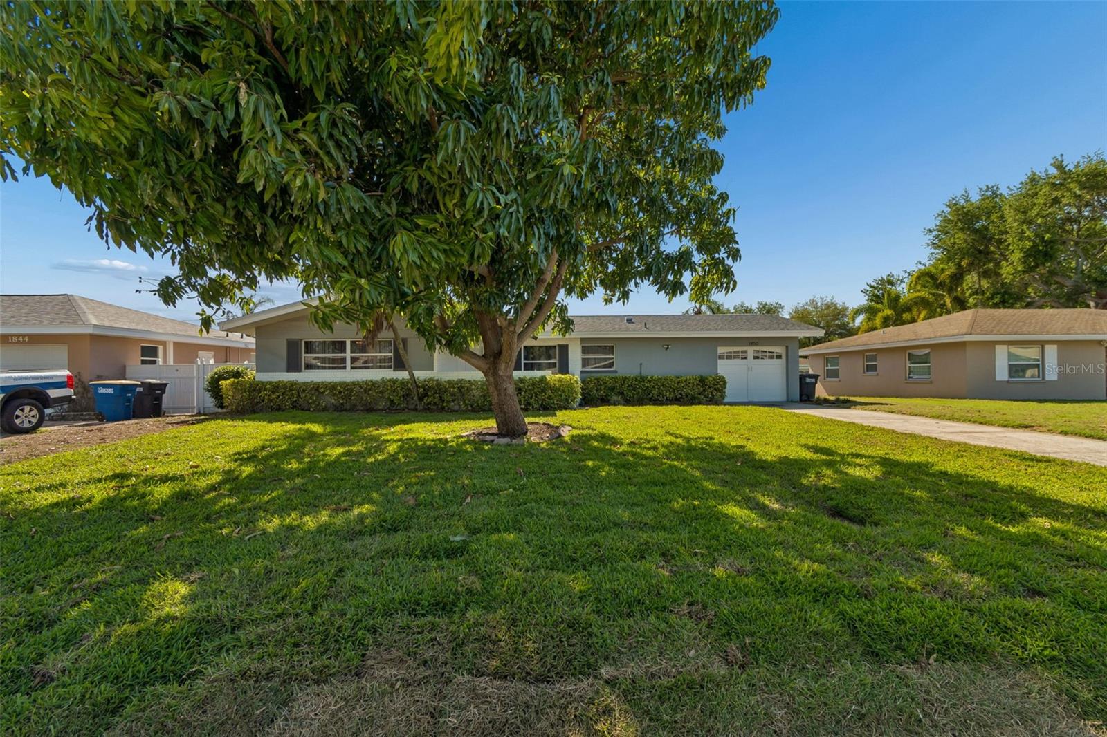 Image 4 of 56 For 1850 Lombardy Drive