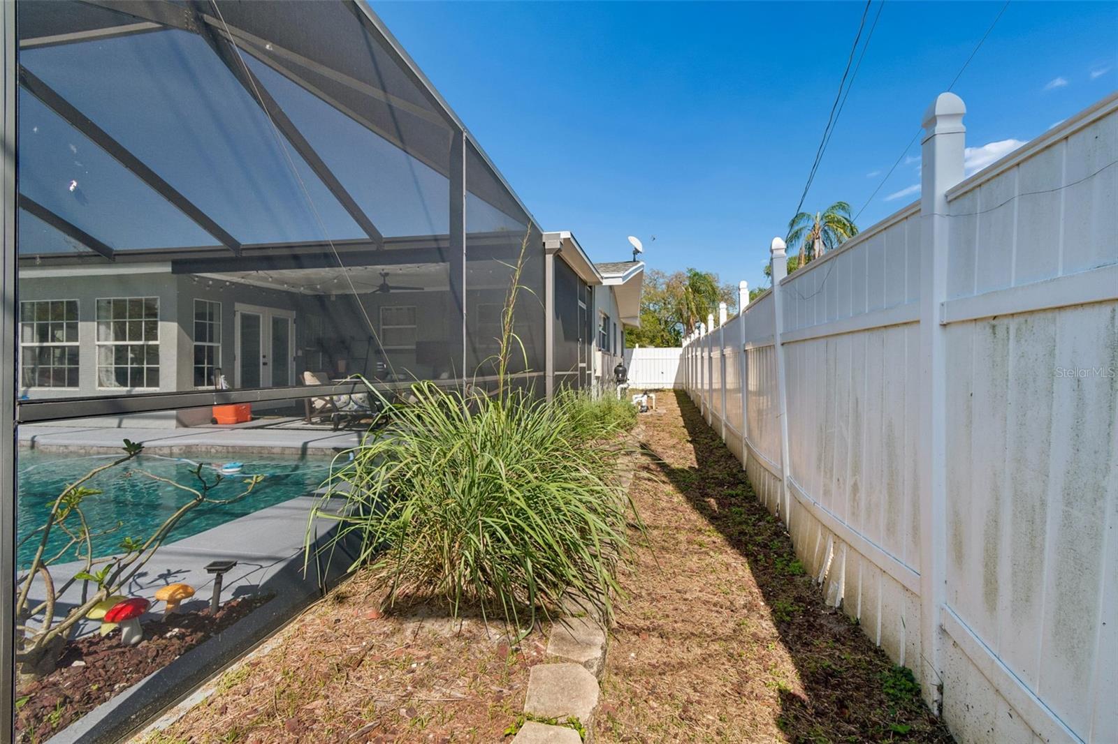 Image 47 of 56 For 1850 Lombardy Drive