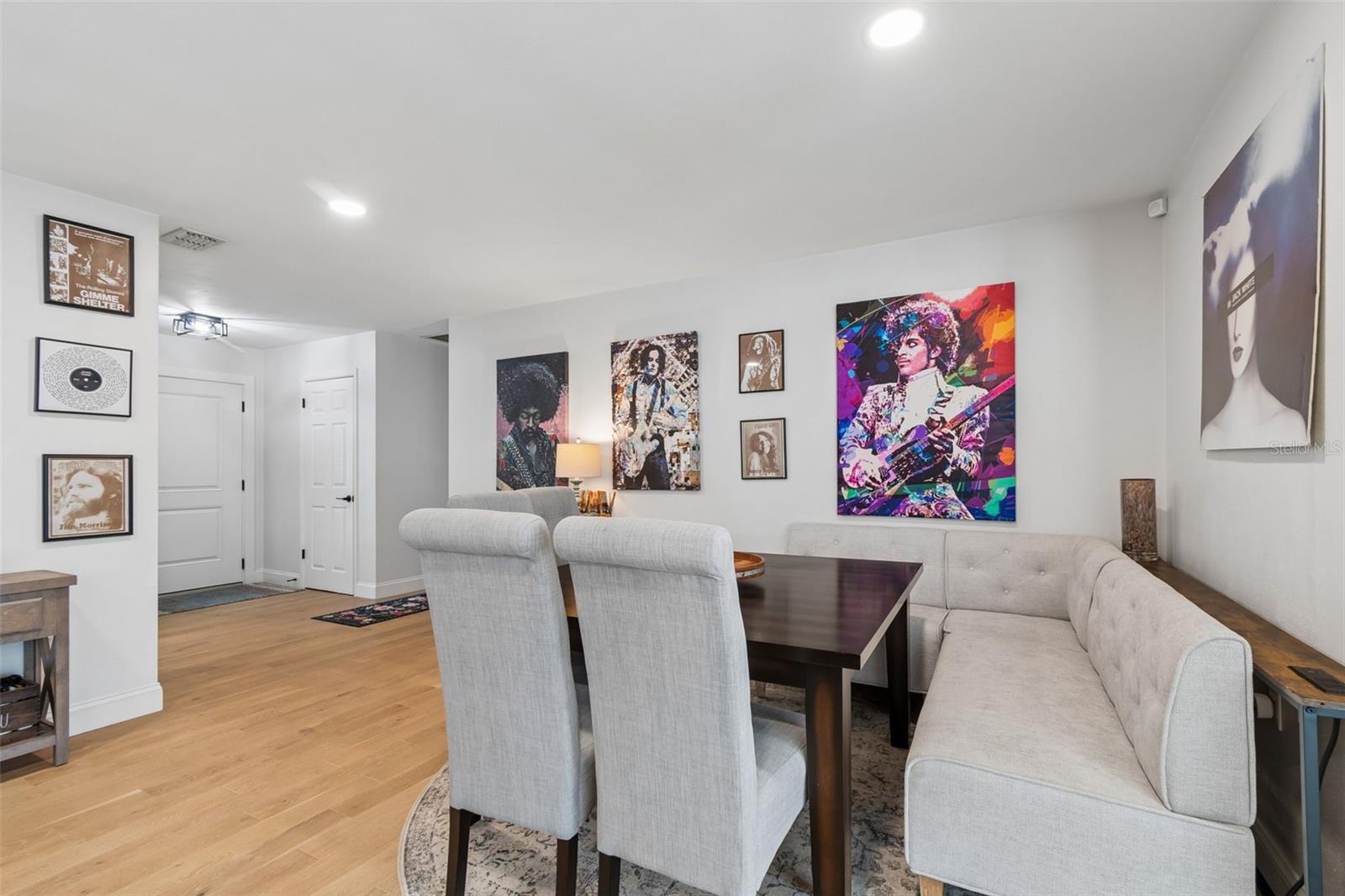 Image 9 of 56 For 1850 Lombardy Drive