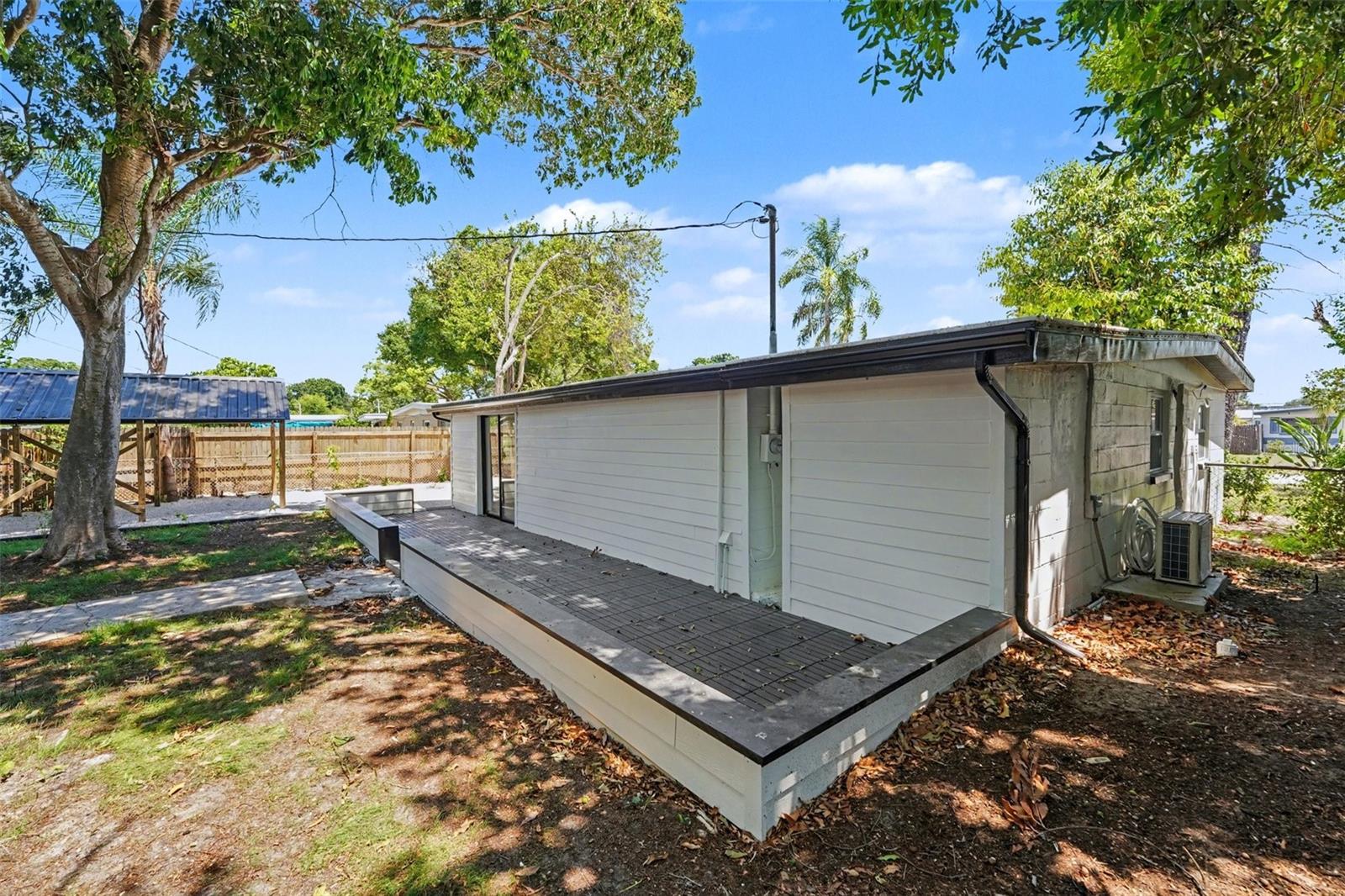 Image 33 of 35 For 9482 Crestview Street