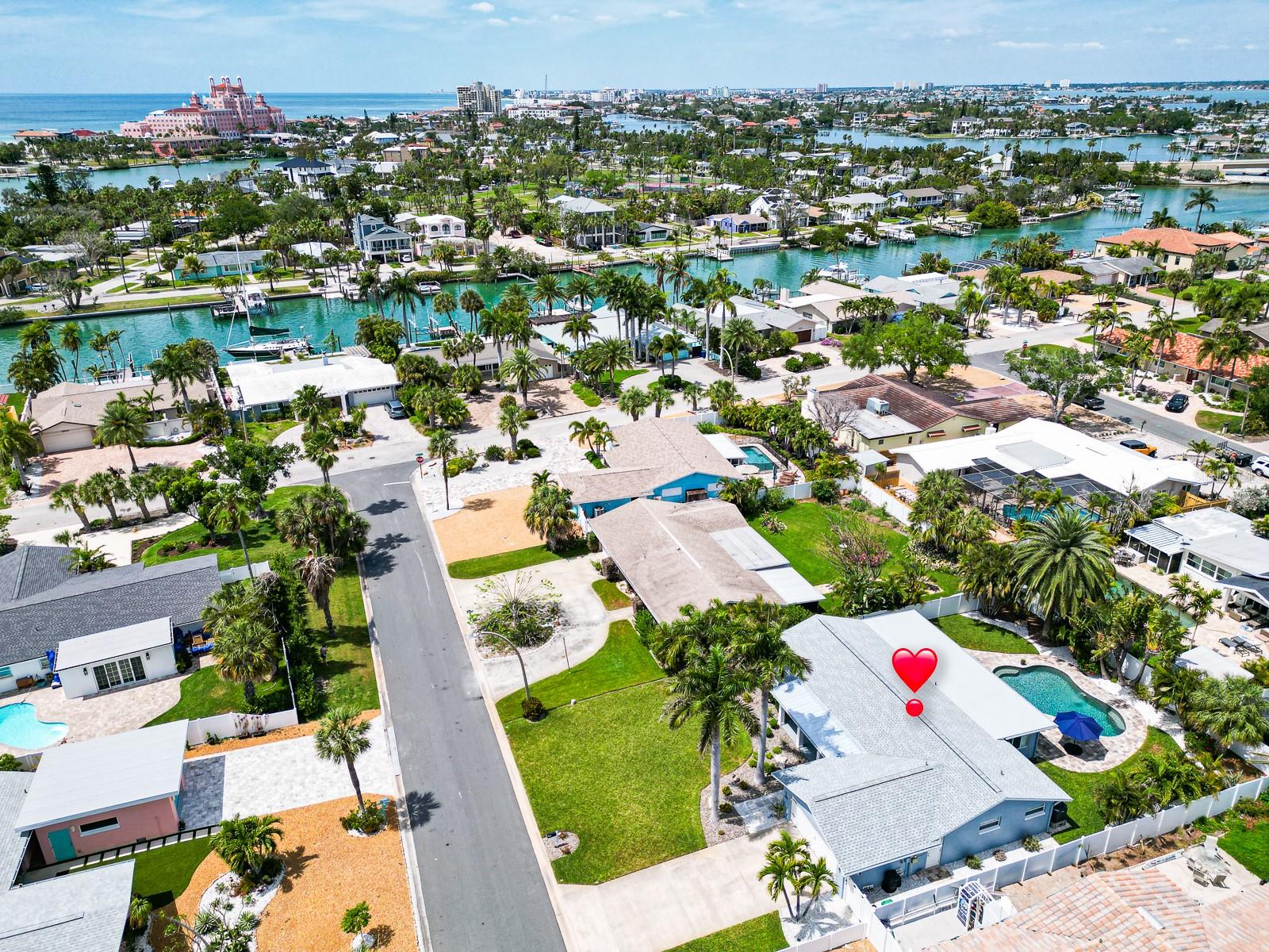 Listing photo id 0 for 230 Julia Circle