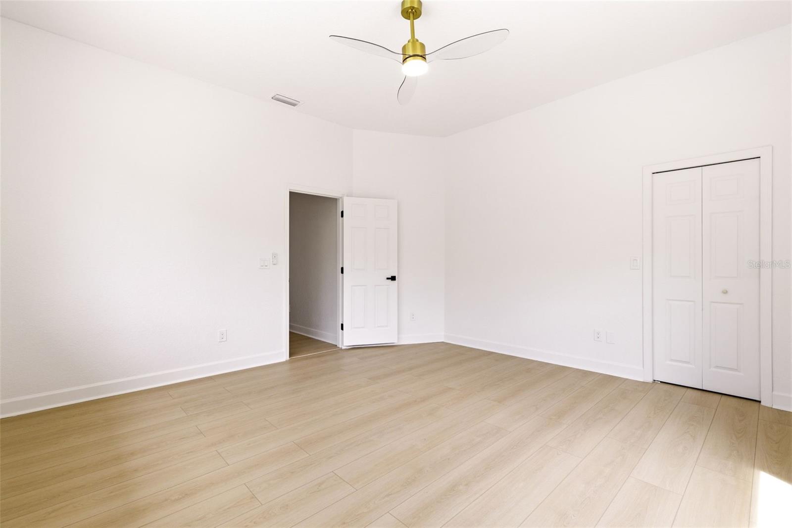 Image 29 of 39 For 606 Tomoka Drive