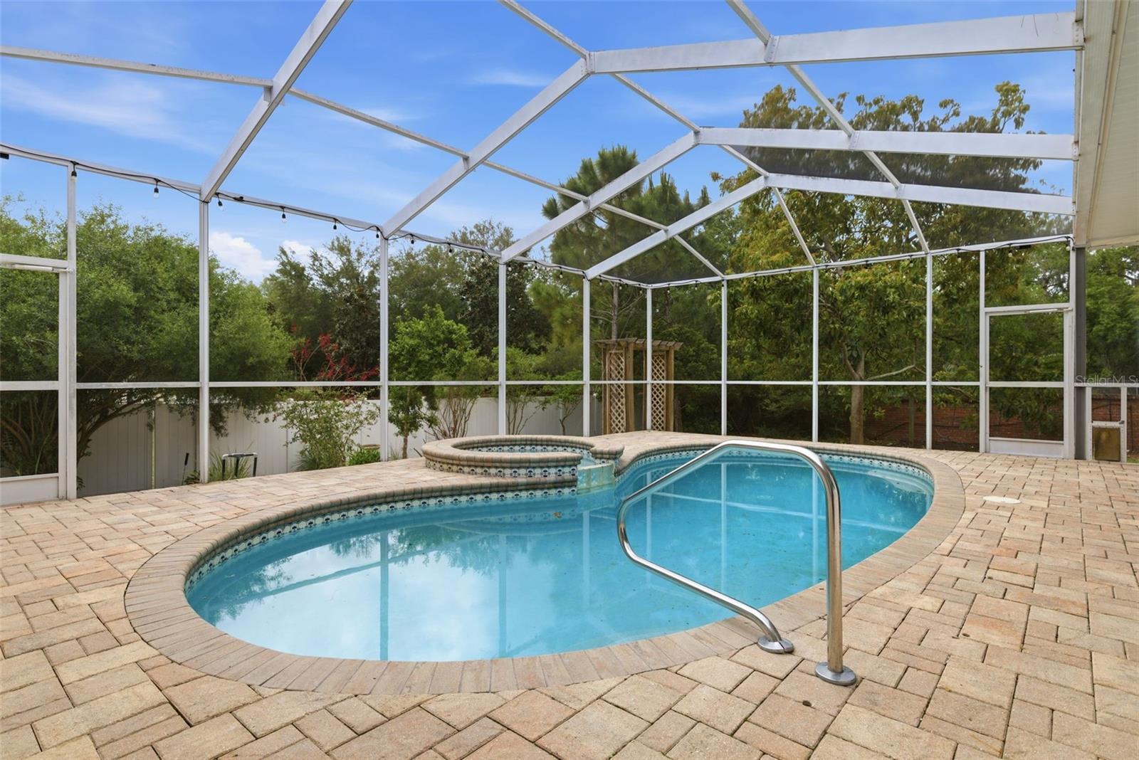 Image 32 of 39 For 606 Tomoka Drive