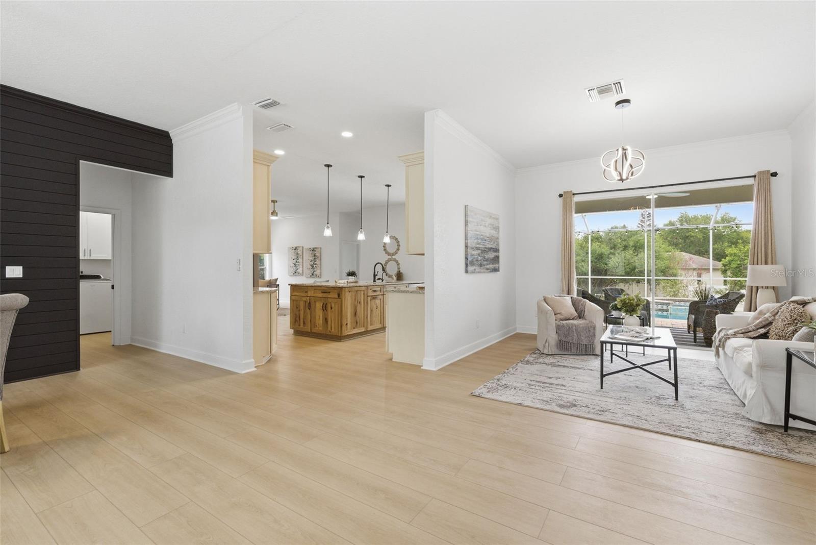 Image 5 of 39 For 606 Tomoka Drive