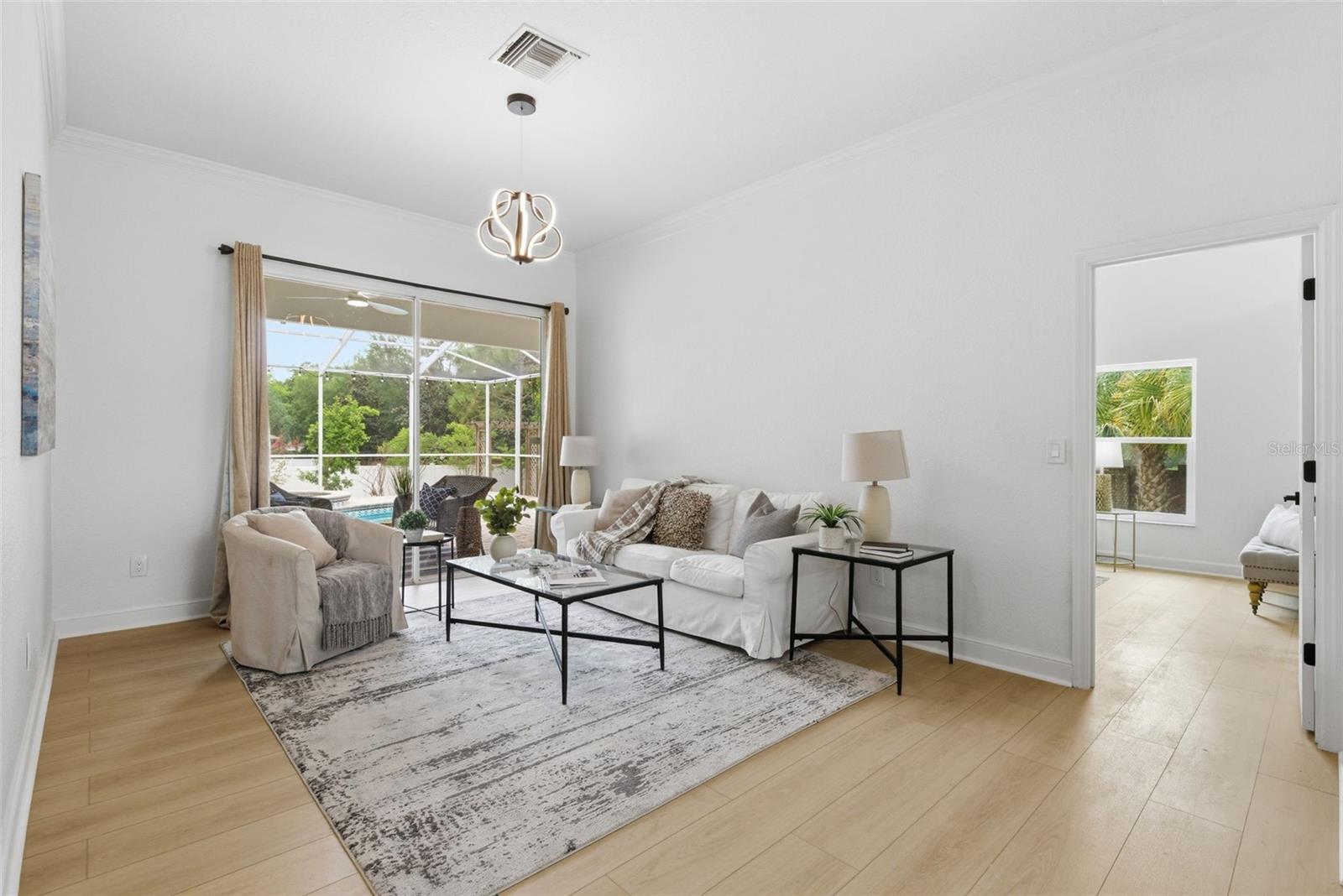 Image 6 of 39 For 606 Tomoka Drive