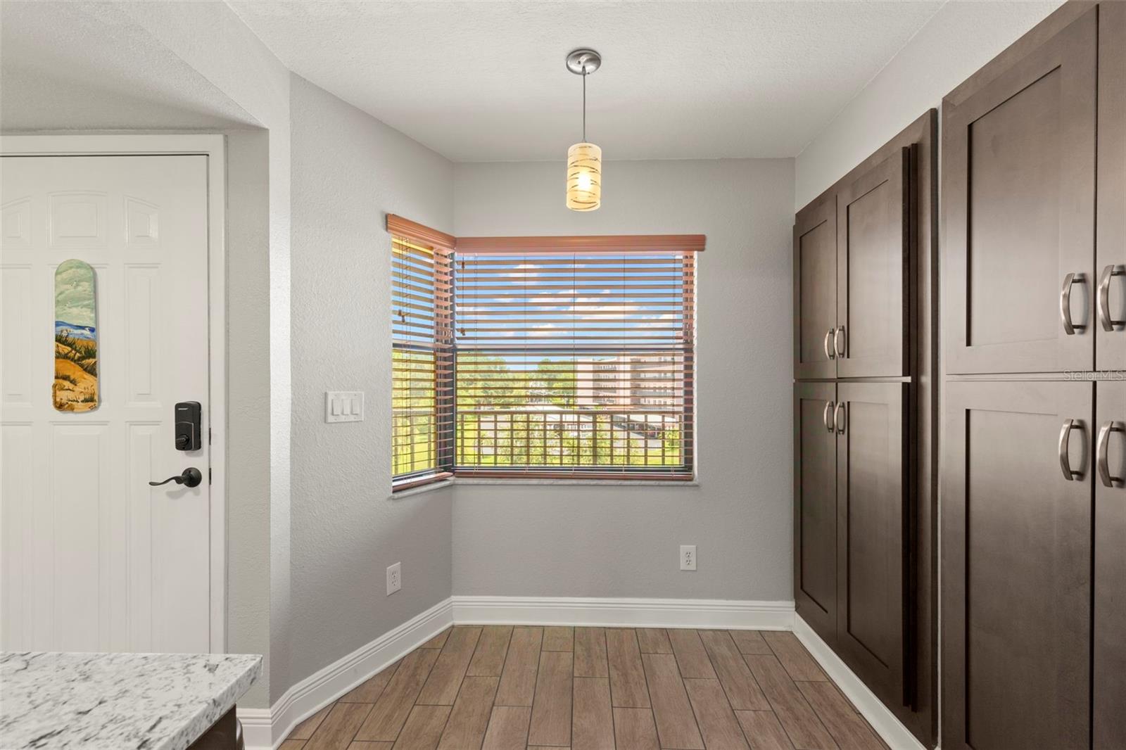 Image 8 of 26 For 5817 Park Street N 406