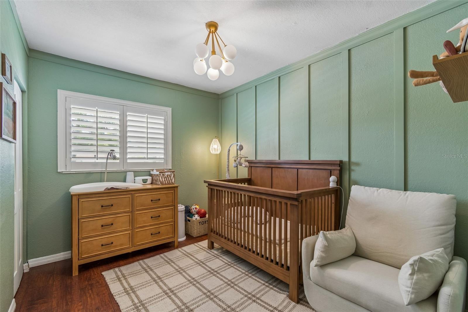 Image 12 of 28 For 11307 Boulevard