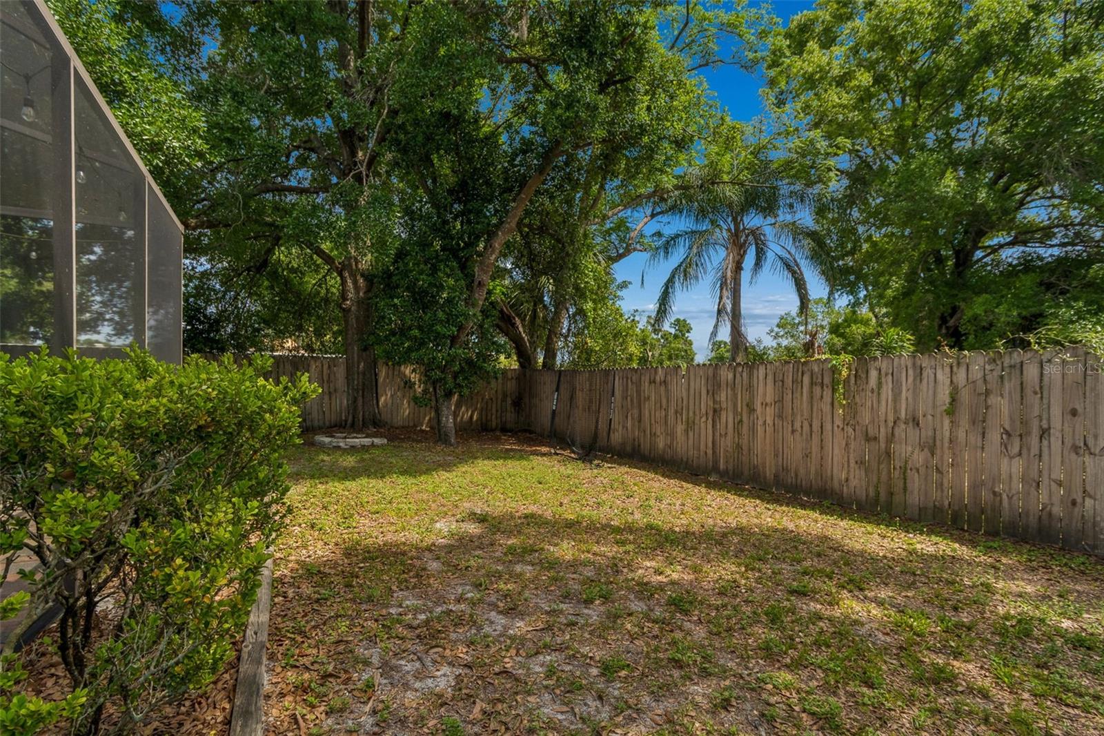 Image 23 of 28 For 11307 Boulevard