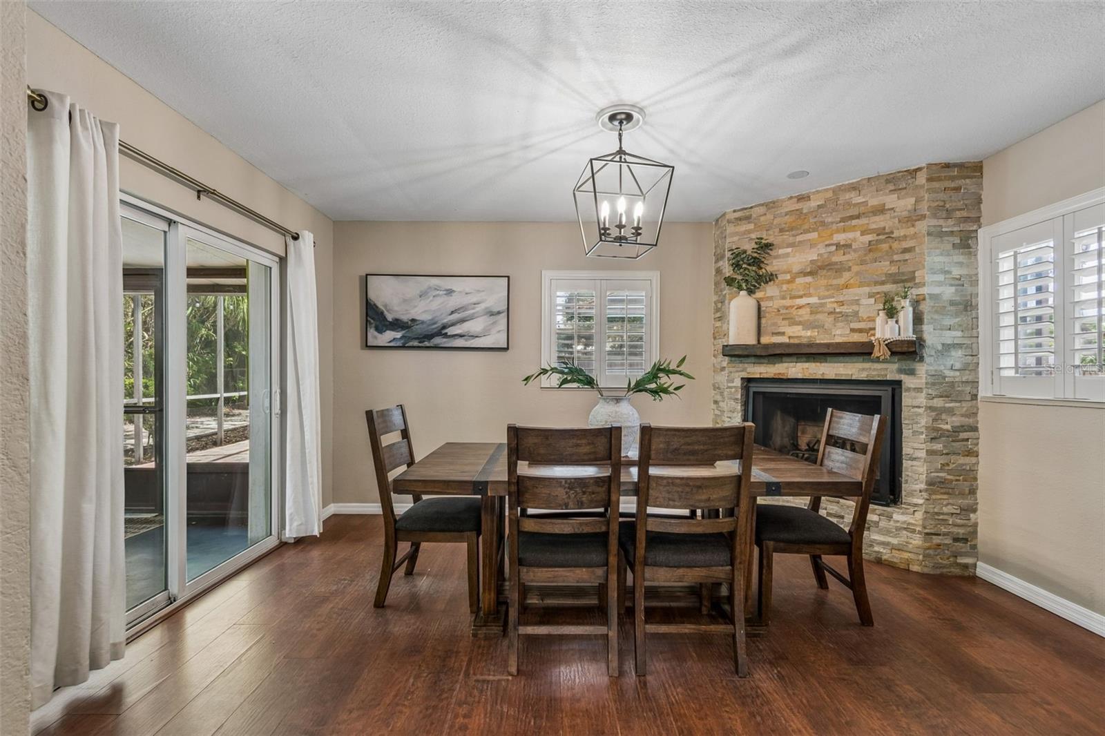 Image 8 of 28 For 11307 Boulevard