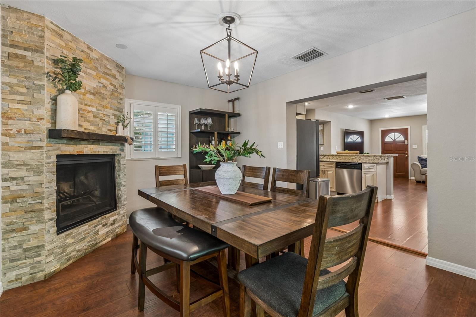 Image 9 of 28 For 11307 Boulevard