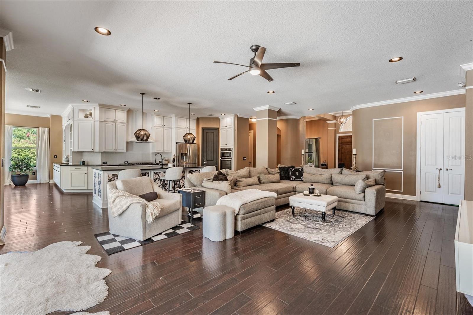 Image 18 of 70 For 9134 Tillinghast Drive