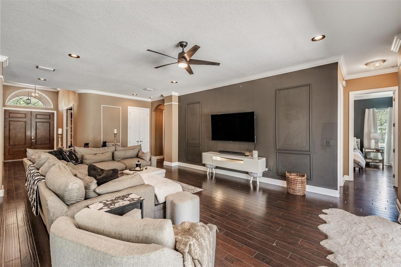 Image 20 of 70 For 9134 Tillinghast Drive