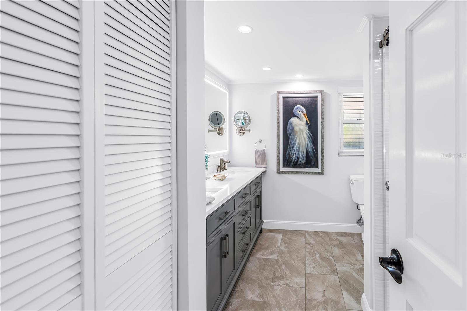 Image 33 of 86 For 14261 Passage Way