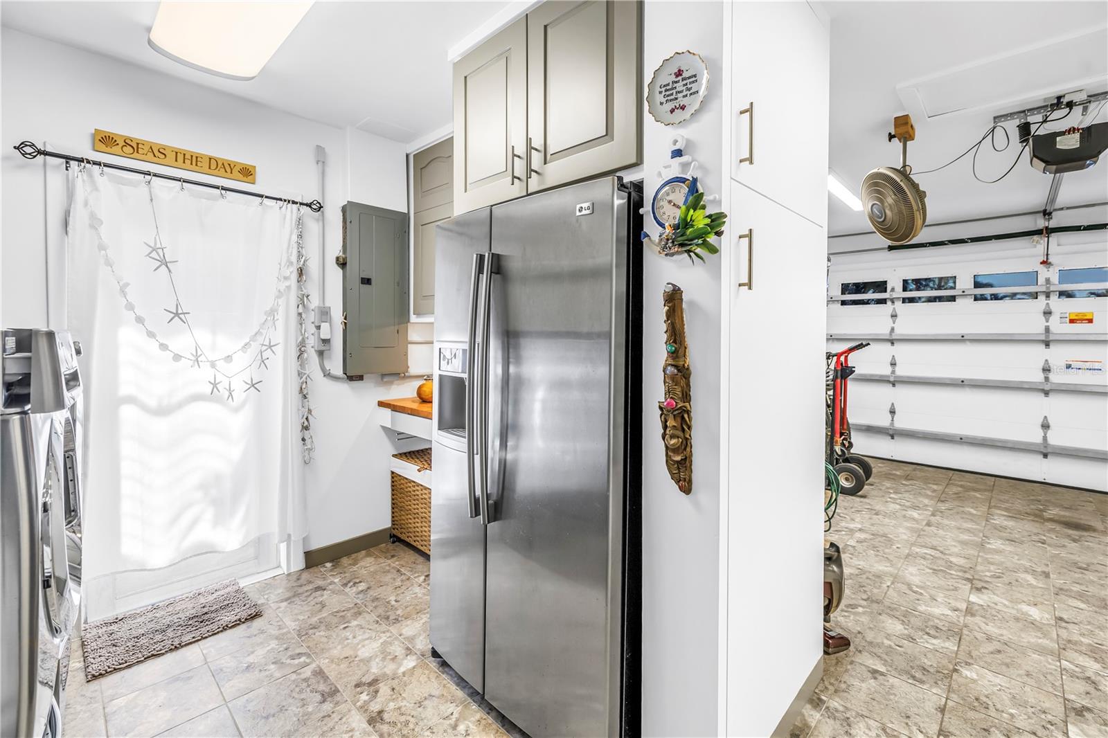 Image 42 of 86 For 14261 Passage Way