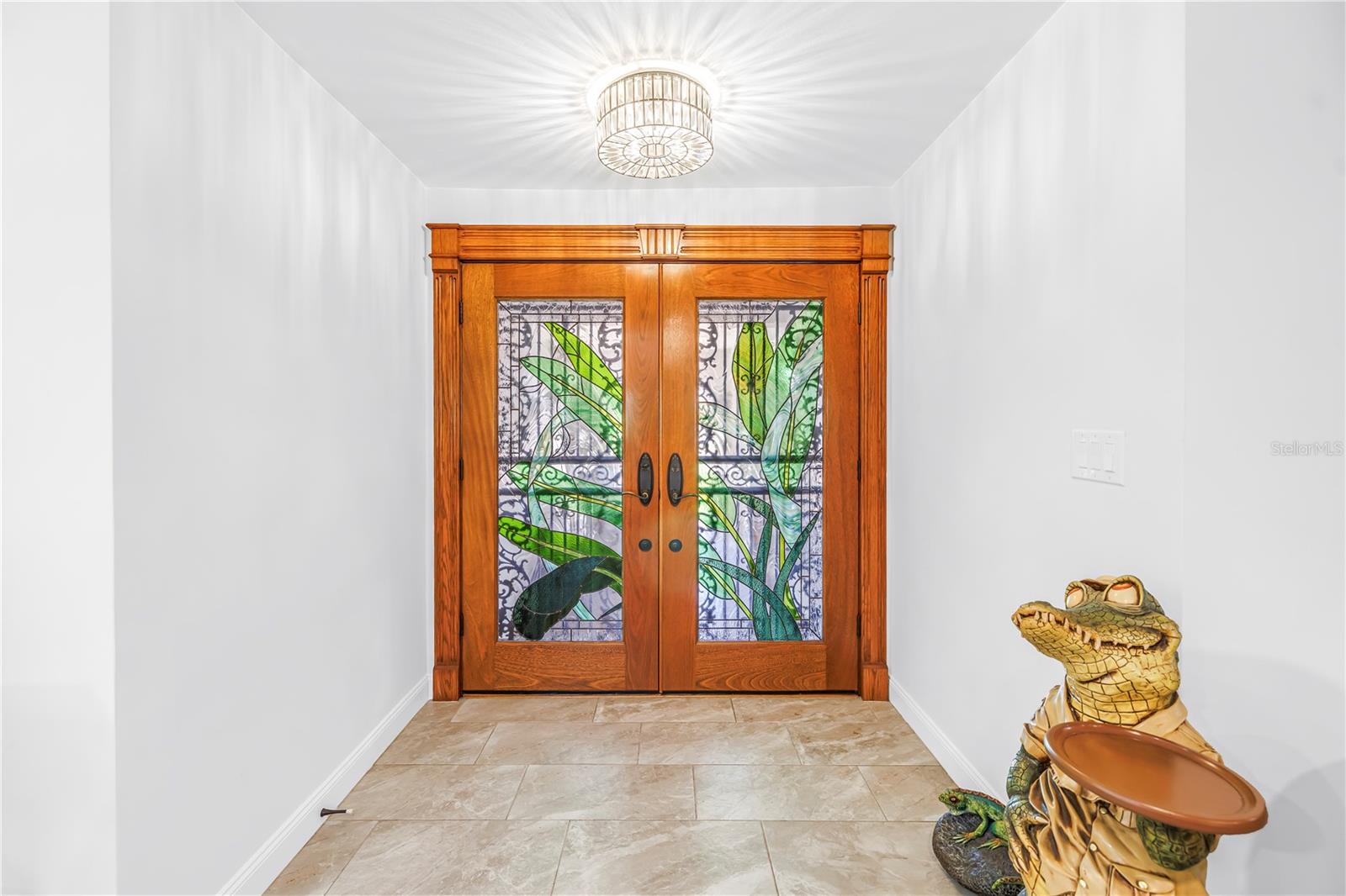 Image 5 of 86 For 14261 Passage Way