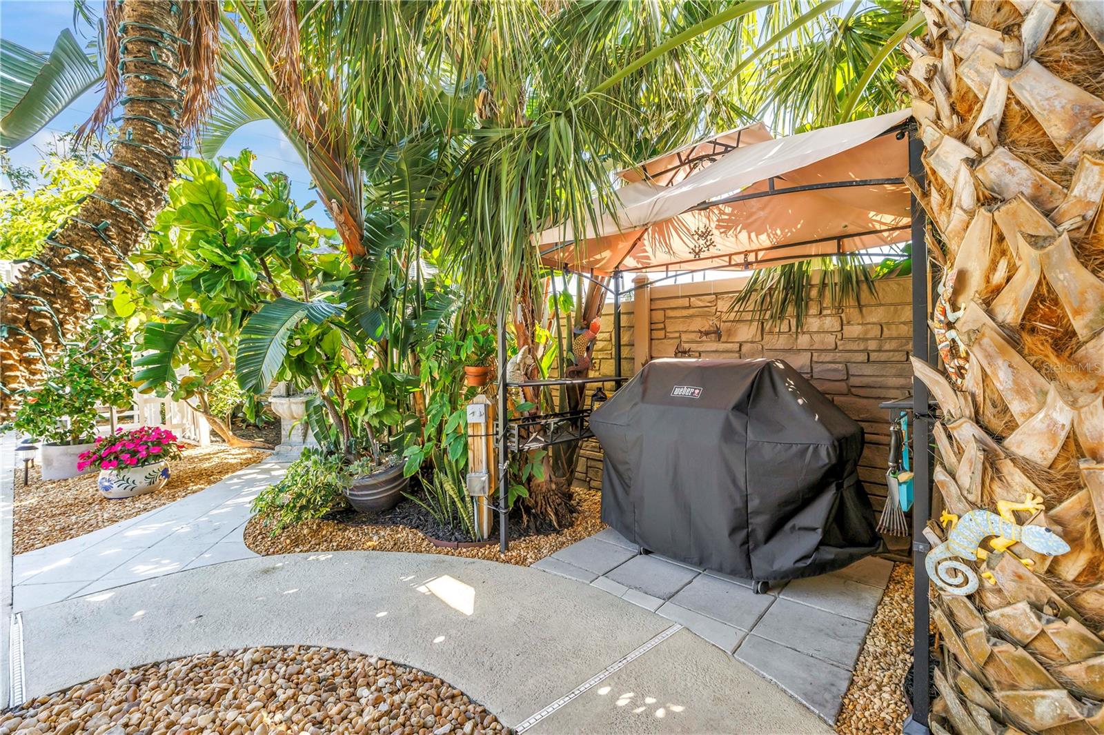 Image 57 of 86 For 14261 Passage Way