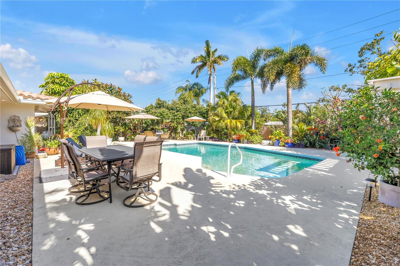 Image 58 of 86 For 14261 Passage Way