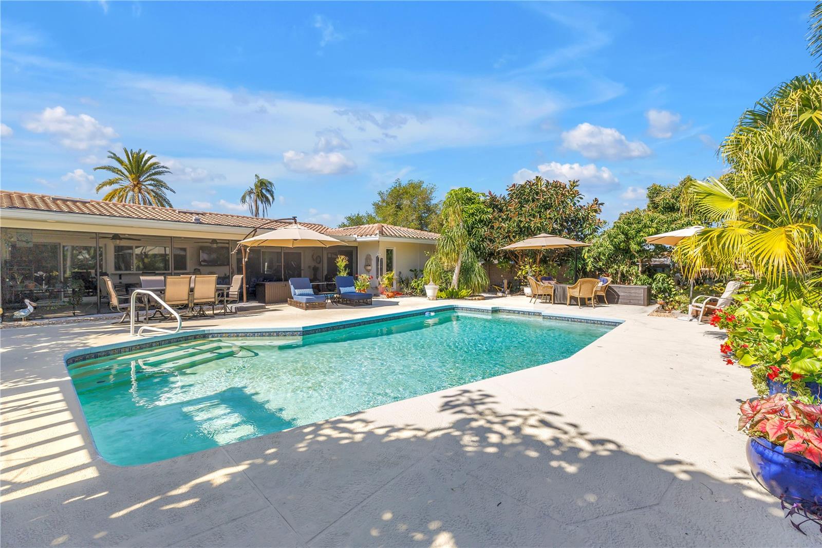 Image 68 of 86 For 14261 Passage Way