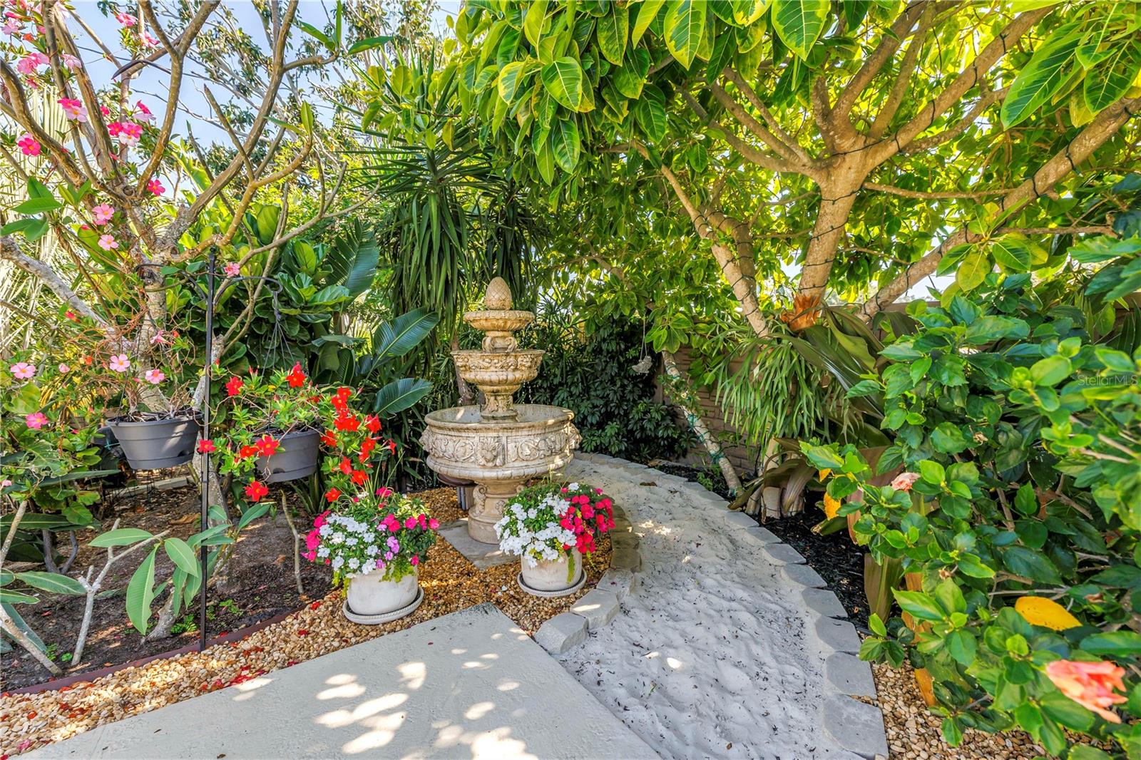 Image 70 of 86 For 14261 Passage Way