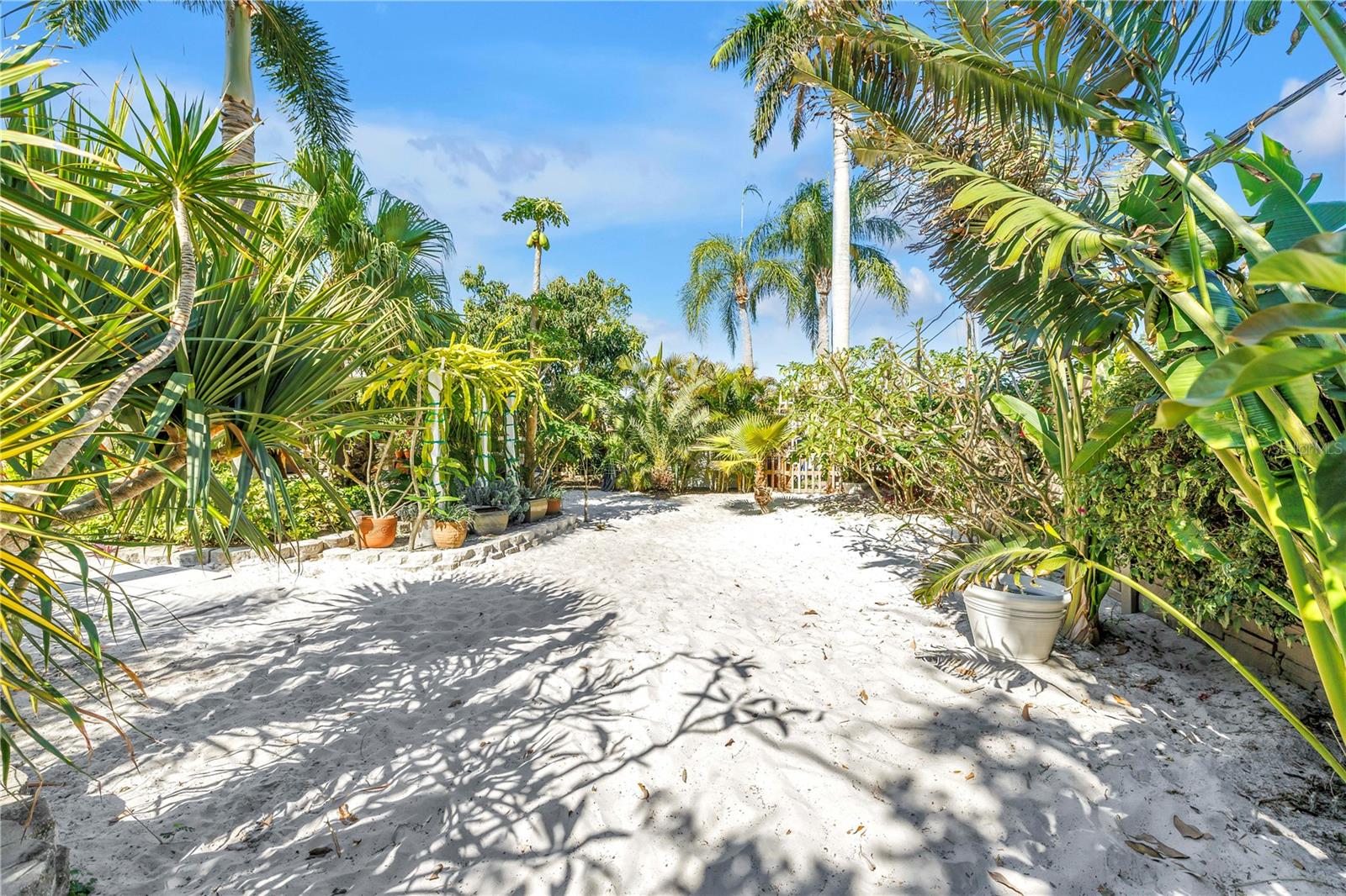 Image 73 of 86 For 14261 Passage Way