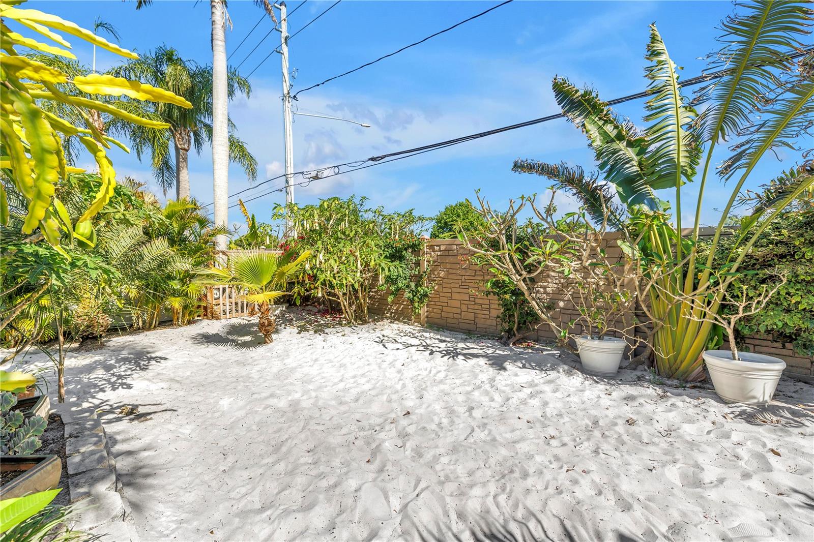 Image 74 of 86 For 14261 Passage Way