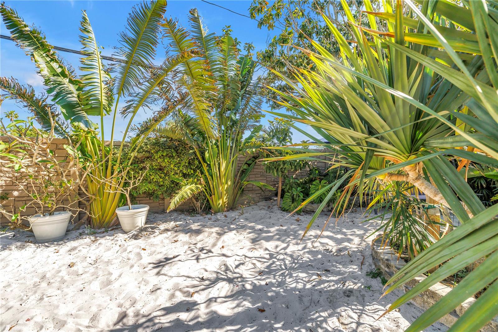 Image 75 of 86 For 14261 Passage Way