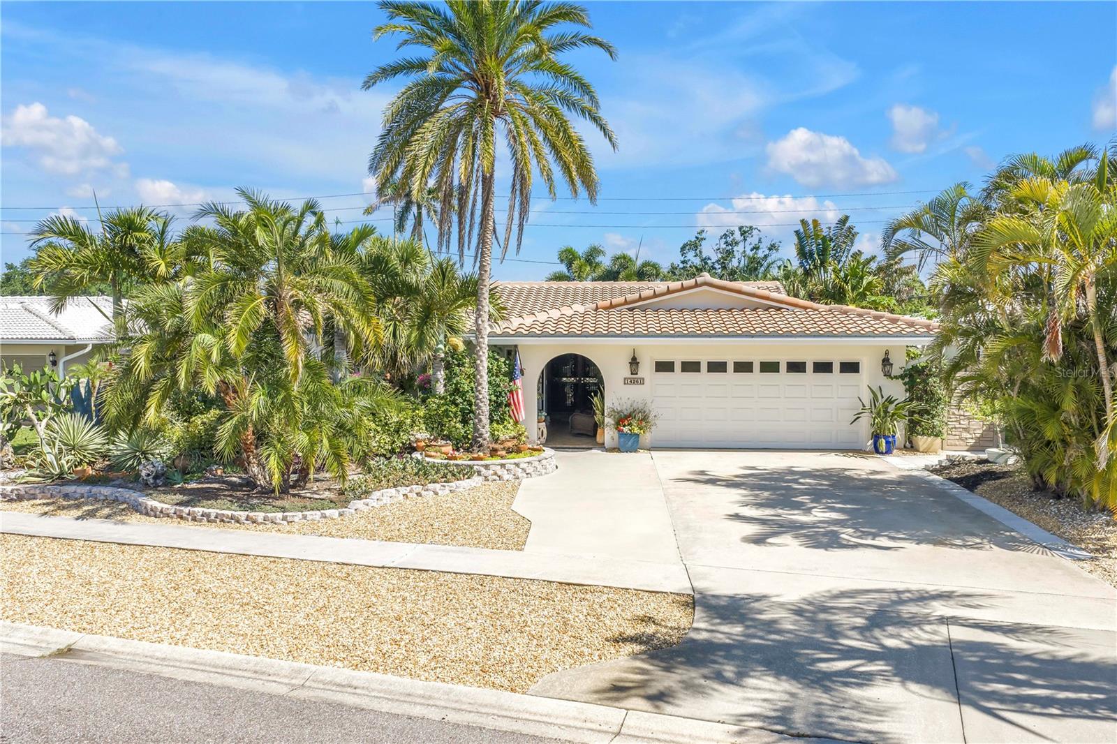 Image 83 of 86 For 14261 Passage Way