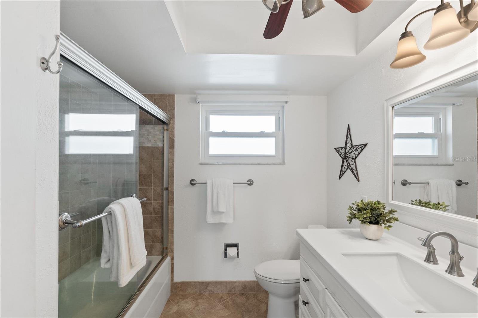 Image 25 of 70 For 5130 Brittany Drive S 505