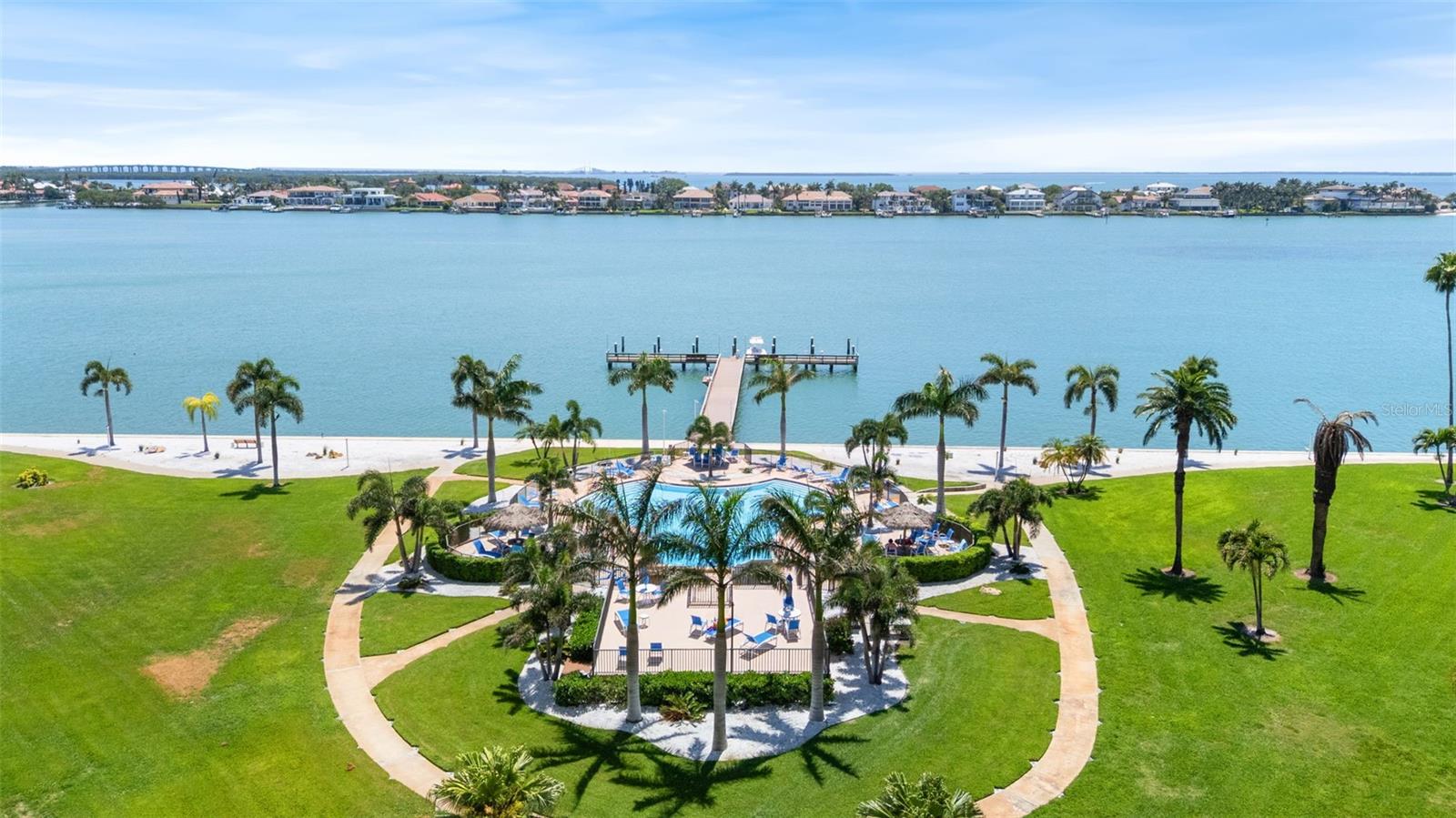 Image 32 of 70 For 5130 Brittany Drive S 505