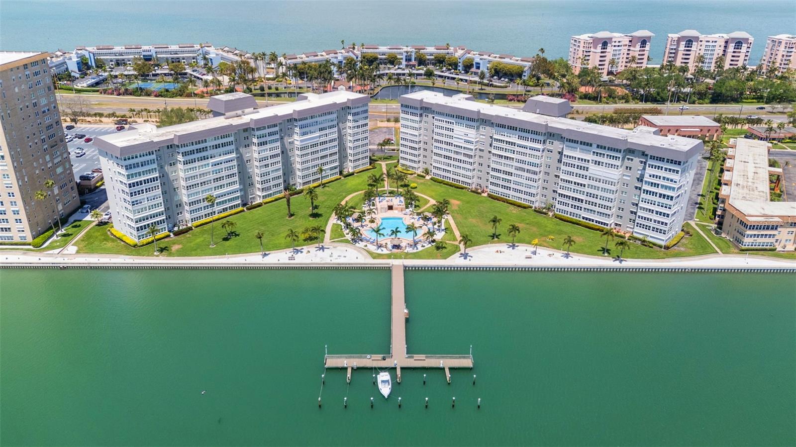 Image 35 of 70 For 5130 Brittany Drive S 505